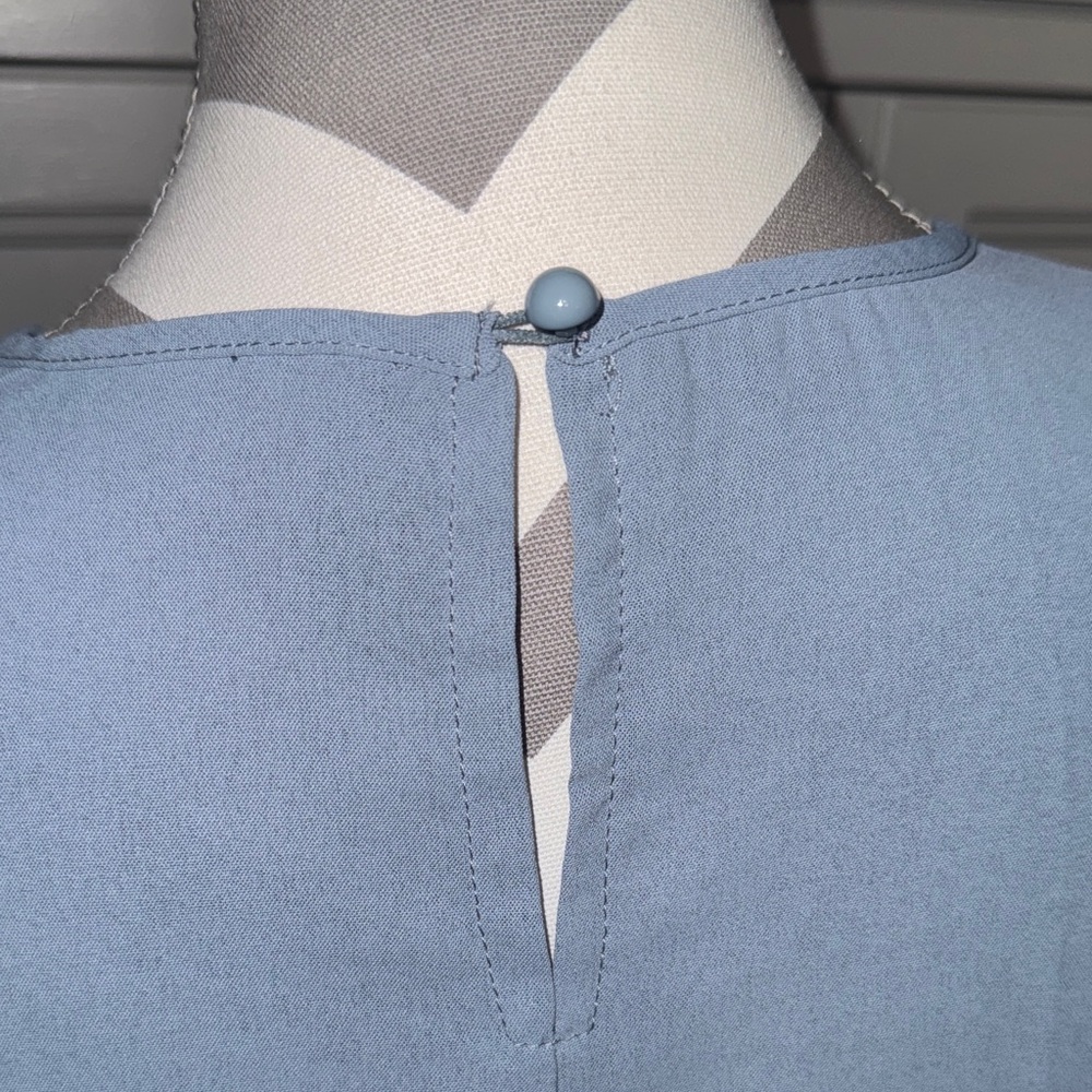 Emery Rose Blue Women's Blouse with Ruffle Sleeves Size Large - Picture 8 of 11